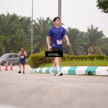 Runner Photo 7538046