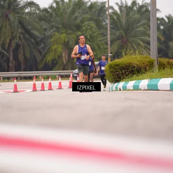 Runner Photo 7538052