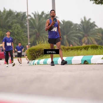 Runner Photo 7538056
