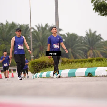 Runner Photo 7538064