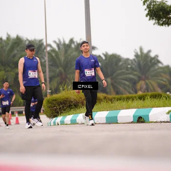 Runner Photo 7538068