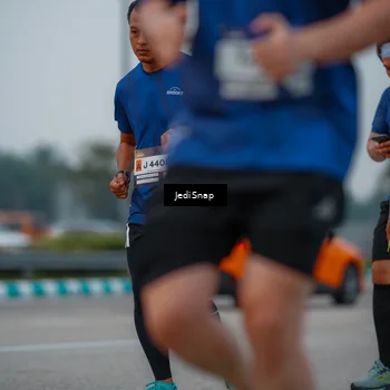 Runner Photo 7538069
