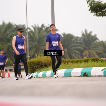 Runner Photo 7538072