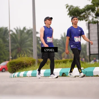 Runner Photo 7538073