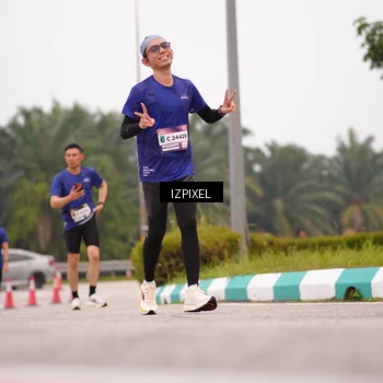 Runner Photo 7538087