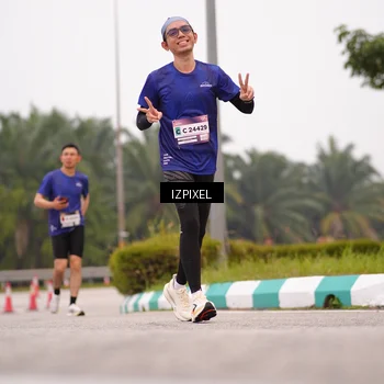 Runner Photo 7538091