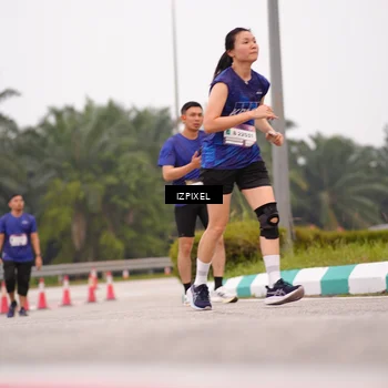 Runner Photo 7538104
