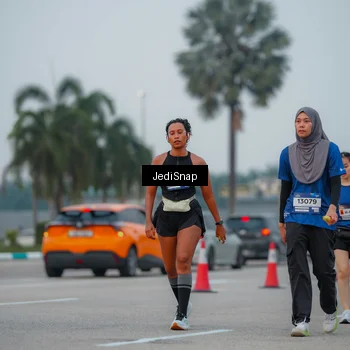 Runner Photo 7538107