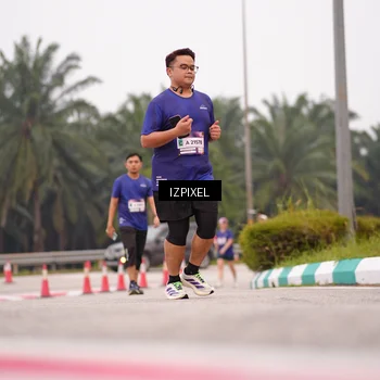 Runner Photo 7538116