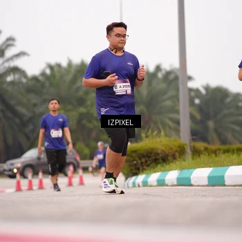 Runner Photo 7538117