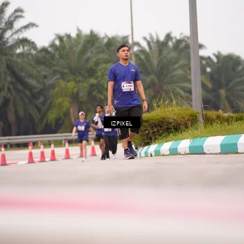 Runner Photo 7538124