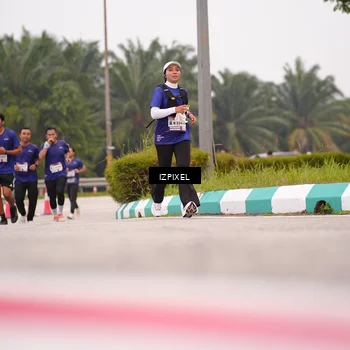 Runner Photo 7538128