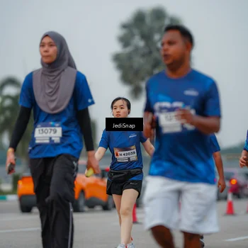 Runner Photo 7538142