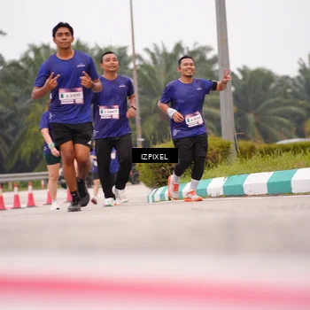 Runner Photo 7538165