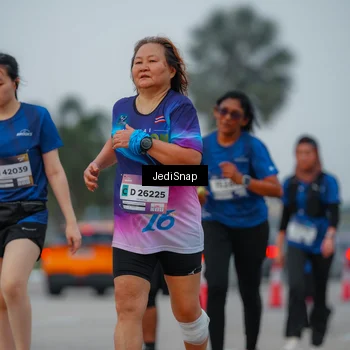 Runner Photo 7538172