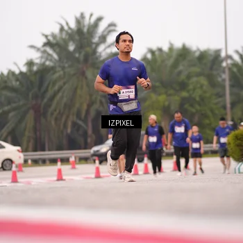 Runner Photo 7538176