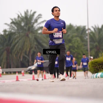 Runner Photo 7538181