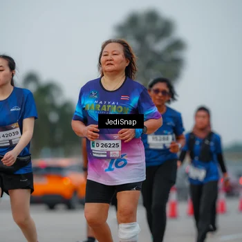 Runner Photo 7538184