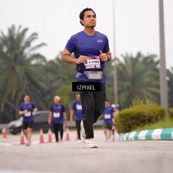 Runner Photo 7538189