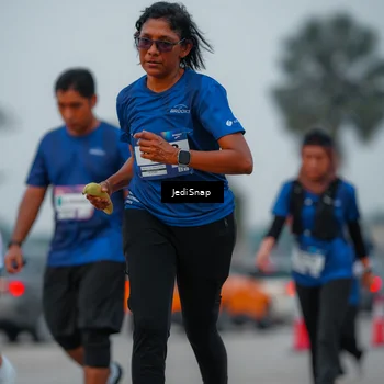 Runner Photo 7538198