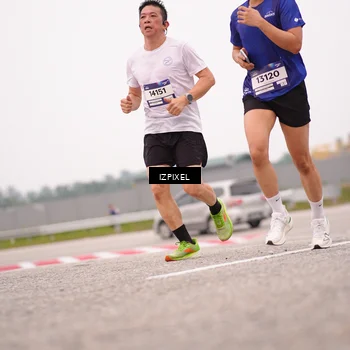 Runner Photo 7538202