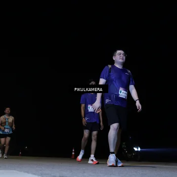 Runner Photo 7538205