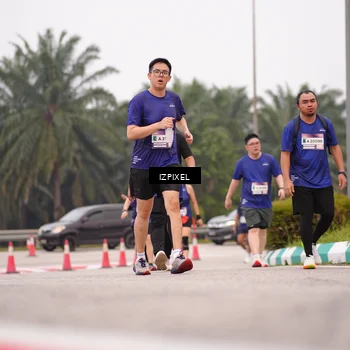 Runner Photo 7538208