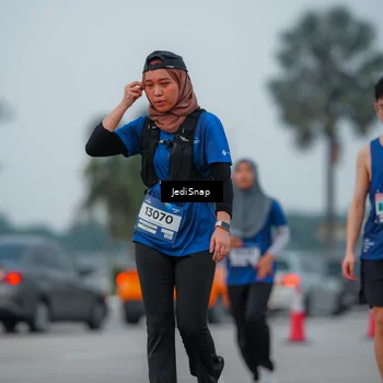 Runner Photo 7538210