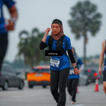 Runner Photo 7538211