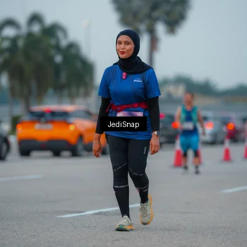 Runner Photo 7538275