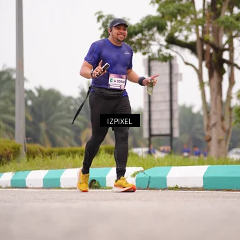 Runner Photo 7538309