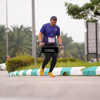 Runner Photo 7538312
