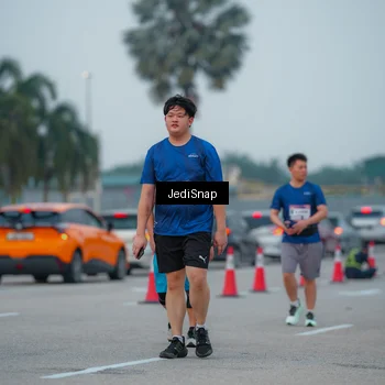 Runner Photo 7538318