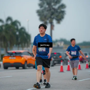 Runner Photo 7538328
