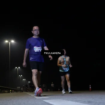 Runner Photo 7538363