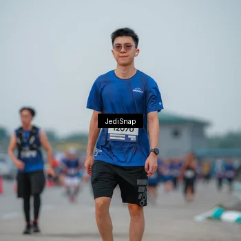 Runner Photo 7538378