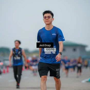Runner Photo 7538384