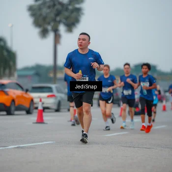 Runner Photo 7538426