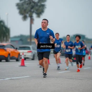Runner Photo 7538427