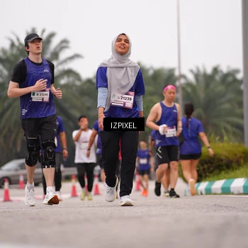 Runner Photo 7538445