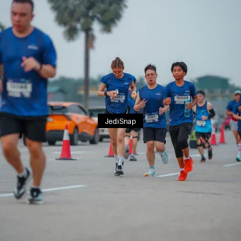 Runner Photo 7538449
