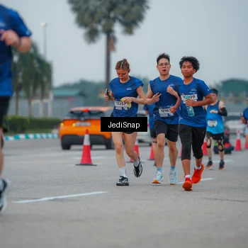 Runner Photo 7538451
