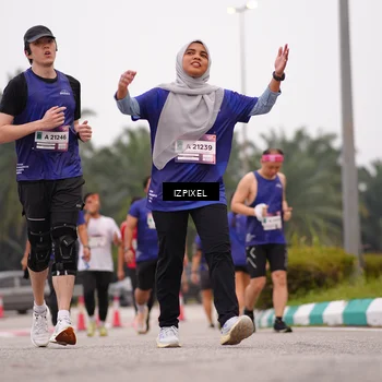 Runner Photo 7538457