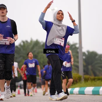 Runner Photo 7538465
