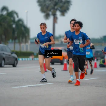Runner Photo 7538471