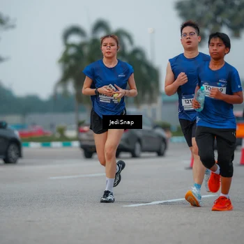 Runner Photo 7538489