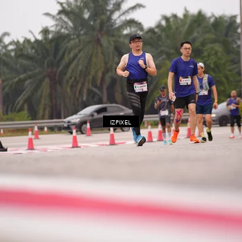 Runner Photo 7538495
