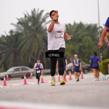 Runner Photo 7538545