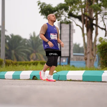 Runner Photo 7538573