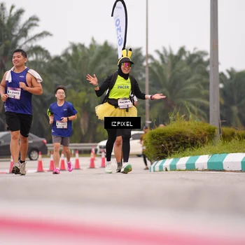 Runner Photo 7538643